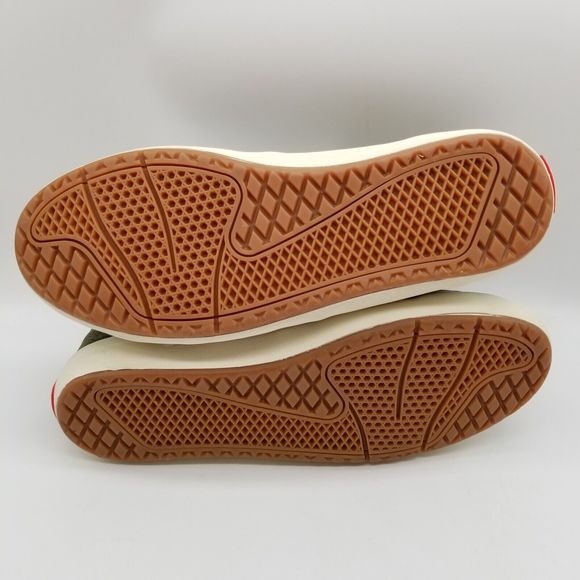 vans lizzie high top olive green vans shoes, lightly used - Picture 5 of 8